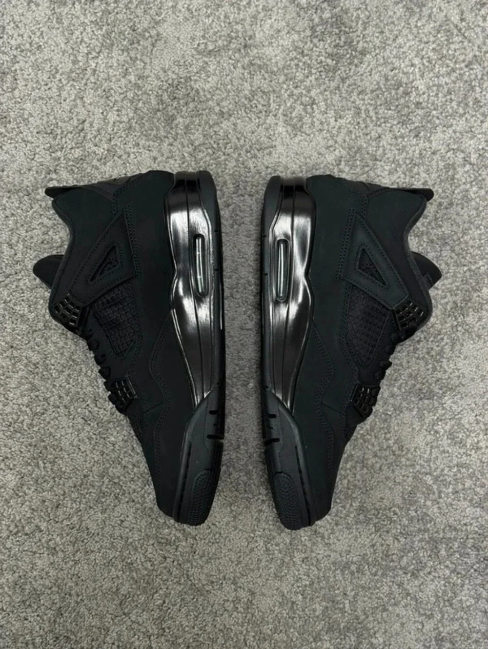 Nike Jordan 4 Black Cat (2025)